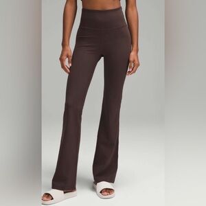 Lululemon Groove Super-High-Rise Flared Pant Nulu *Regular